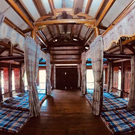Shan Tea Homestay Ha Giang Exteriör bild